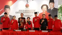 Ketua Umum PDIP Megawati Soekarnoputri telah mengumumkan nama Ganjar Pranowo untuk diusung maju sebagai Capres dalam Pilpres 2024.&nbsp;Penetapan itu digelar di Istana Batutulis, Bogor yang juga dihadir oleh Presiden Joko Widodo atau Jokowi, Jumat (21/4/2023). (Foto:&nbsp;Dokumentasi DPP PDIP)