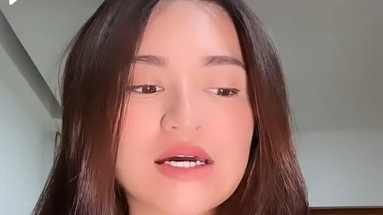 Nathalie Holscher ungkap tato (TikTok/nathalieholscher14)