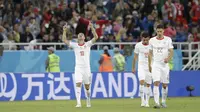 Para pemain Swiss merayakan gol ke gawang Serbia pada laga kedua Grup E Piala Dunia 2018, Sabtu (23/6/2018). Swiss menang 2-1 pada laga ini.  (AP Photo/Matthias Schrader)