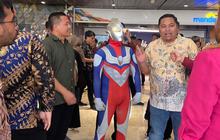 Luar Biasa, Anggota DPR Berkostum Ultraman Ternyata Punya Kekayaan Rp3,8 Miliar dan Tak Punya Utang