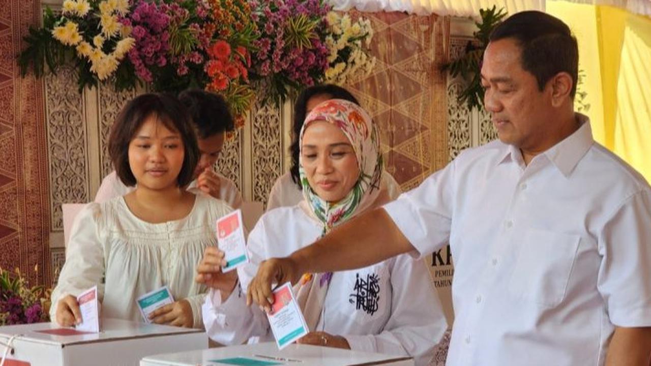 Cawagub Hendi dapat Info Satgas Antimoney Politic PDIP Dipukul Usai Pergoki Aksi Bagi-Bagi Uang & Sembako