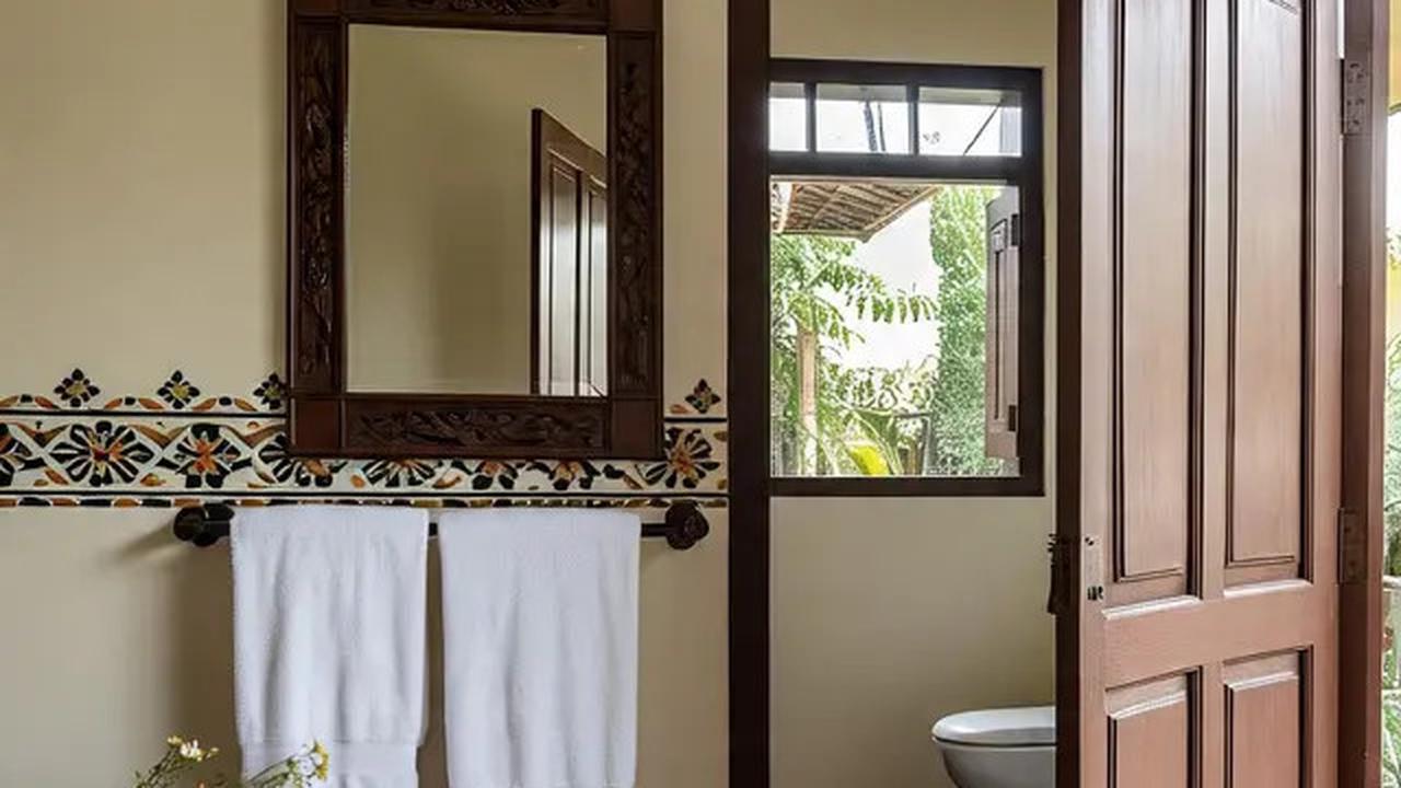 9 Tips Handuk Tetap Kering Meski Disimpan di Kamar Mandi, Anti Apek