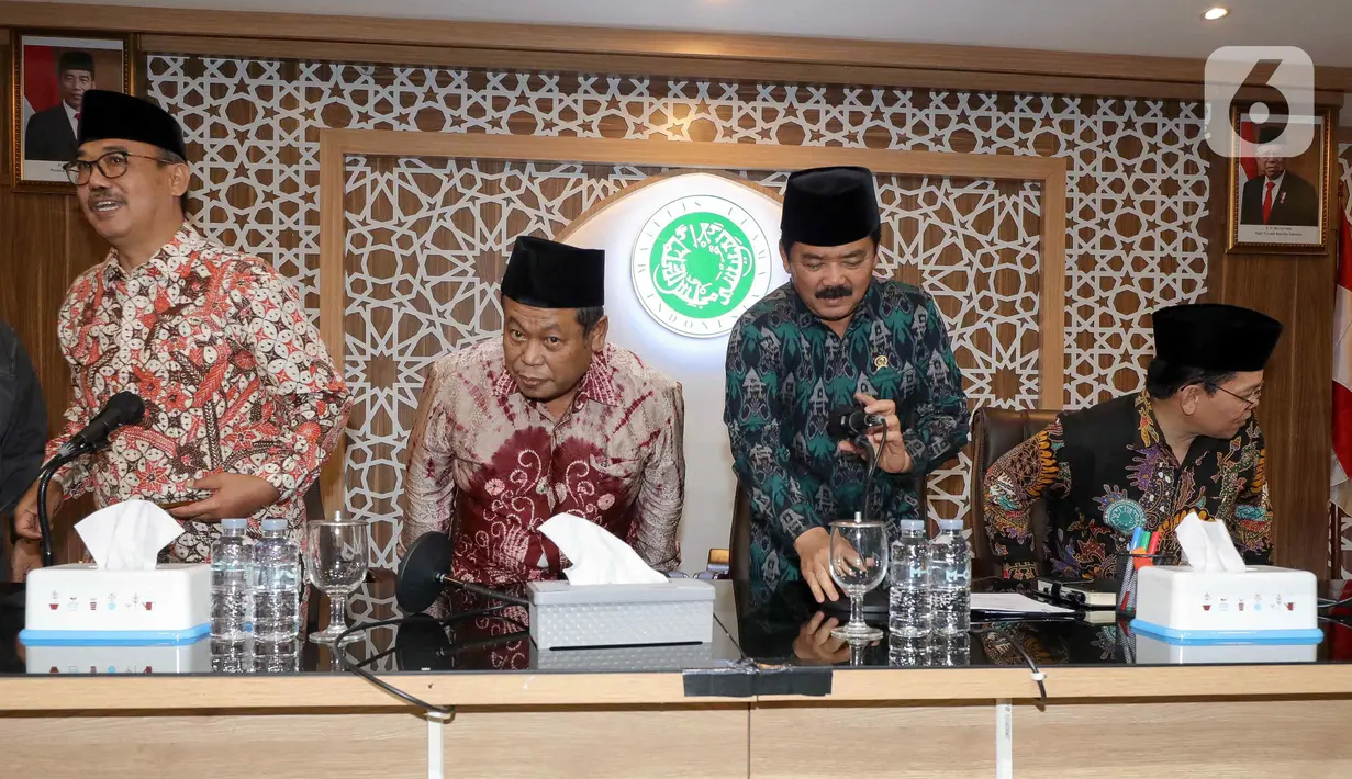 Menurut Hadi Tjahjanto, keadaan kondusif di tengah masyarakat harus terus dijaga hingga pelantikan presiden dan wakil presiden terpilih Pemilu 2024 nanti. (Liputan6.com/Herman Zakharia)