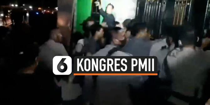 VIDEO: Kongres PMII Ricuh, Peserta Saling Lempar