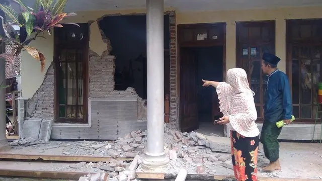 Gempa Malang