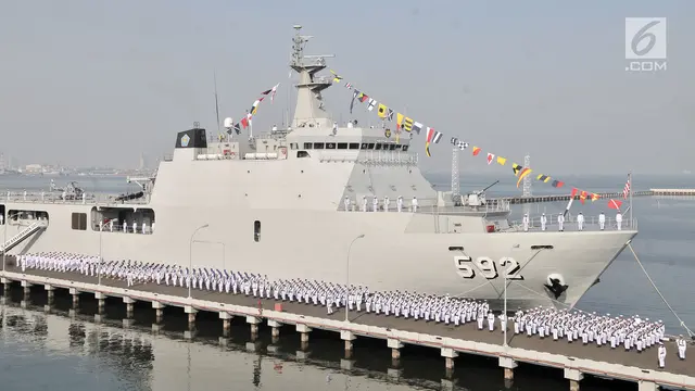 HUT ke-73, TNI AL Pamer Alutsista dan Atraksi Ketangkasan