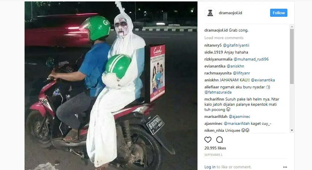 Ojek online mengangkut hantu pocong (Sumber: Instagram/ @dramaojol.id)