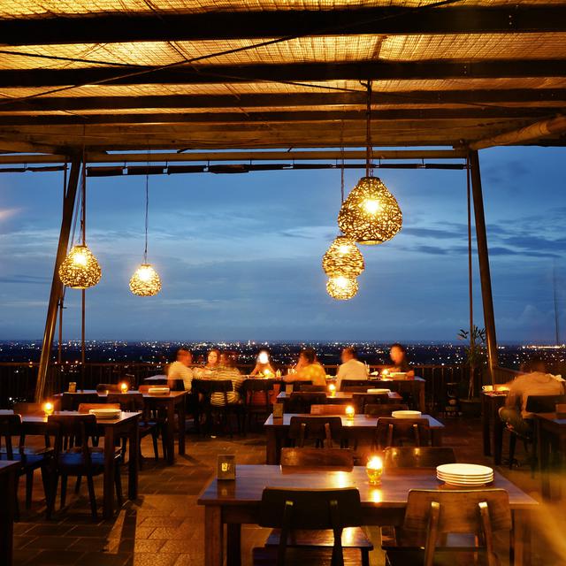8 Tempat Wisata Kuliner Di Cirebon Yang Wajib Dikunjungi Bikin