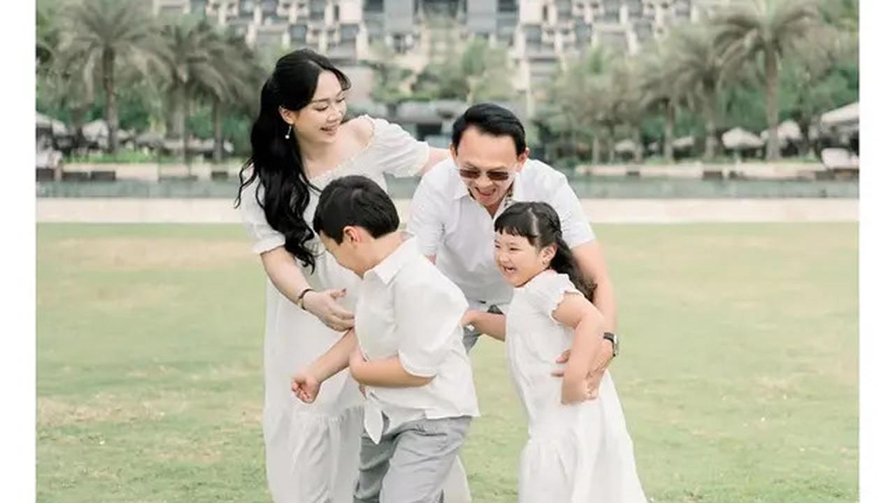 6 Potret Baby Bump Puput Nastiti Devi Istri Ahok, Dikabarkan Hamil Anak Ketiga