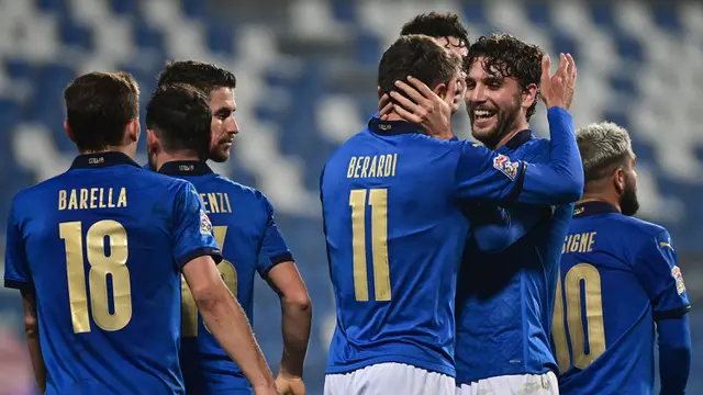 FOTO: Italia Buka Peluang ke Semifinal, Bekap Polandia 2-0
