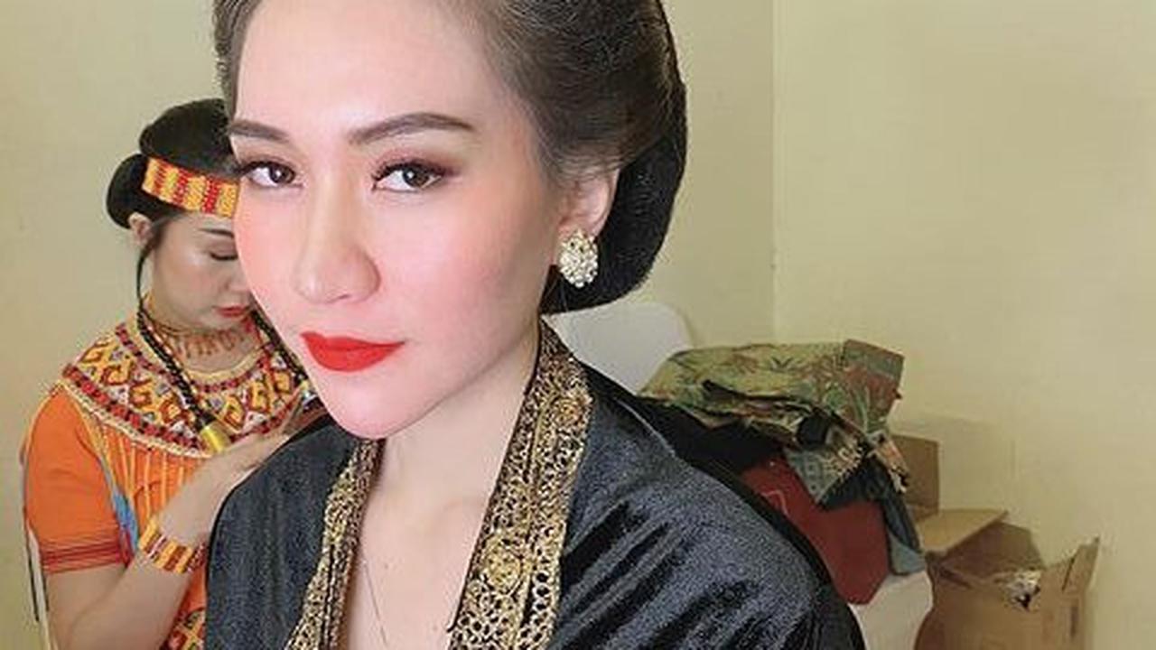 Potret Putri Sirty Cikita Sabunge dalam Balutan Kebaya, Polwan yang Viral karena Tegur Orang yang Sedang Makan