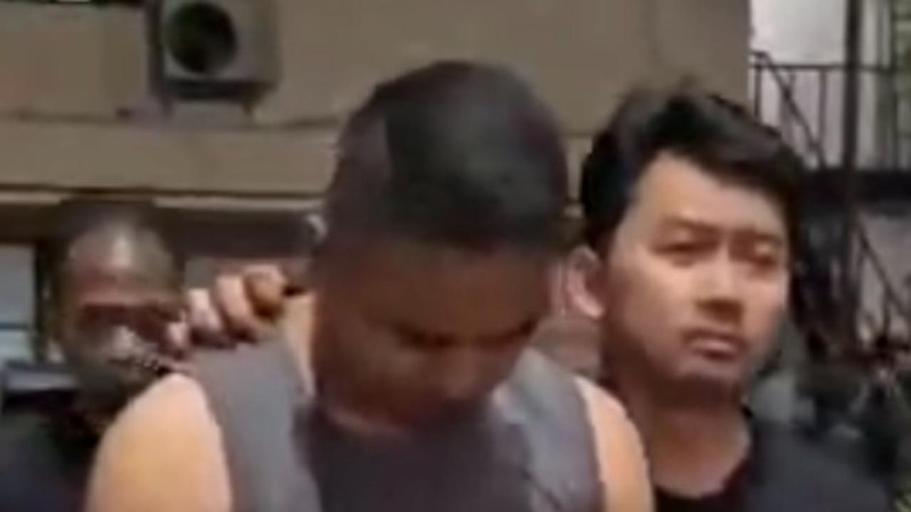 Tertunduk Lesu, Begini Tampang 4 Penculik Kepala Cabang Bank di Jaktim Ditemukan Tewas di Bekasi