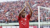 2. Ramdani Lestaluhu (Gelandang) – Pria kelahiran Tulehu ini merupakan pemain andalan Persija dalam mendobrak pertahanan lawan. Dengan kecepatannya gelandang serang itu akan membuat bek lawan kerepotan. (Bola.com/M Iqbal Ichsan)