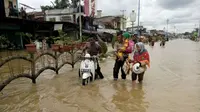 Dari lima kecamatan ini, ada sekitar 21 desa yang terendam banjir. (Liputan6.com/M Syukur)