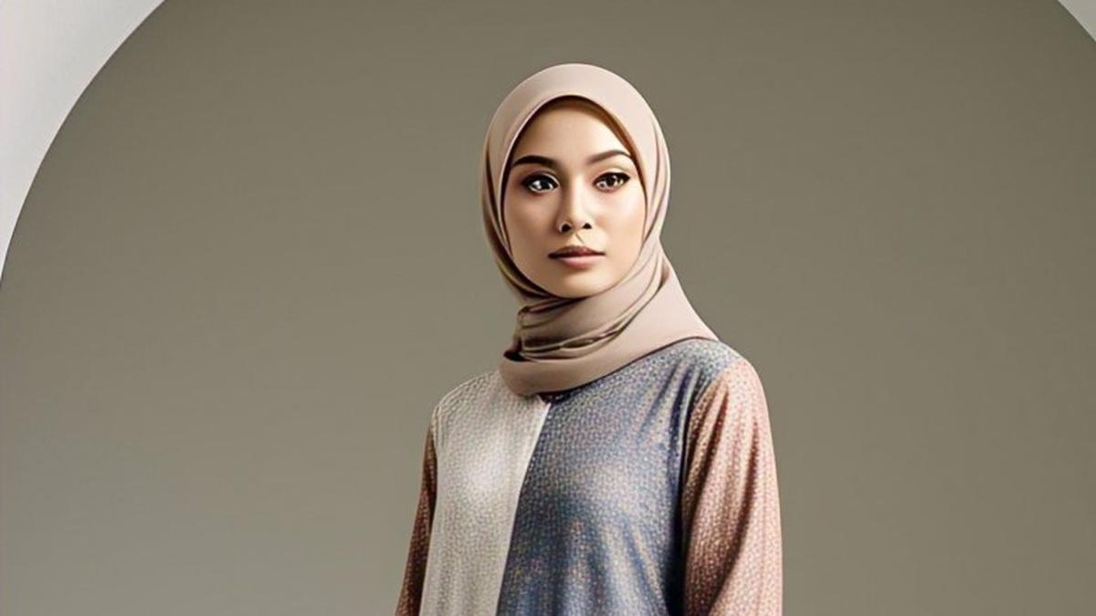 6 Tips Memilih Gamis Perempuan Tinggi 170 cm agar Tidak Kependekan