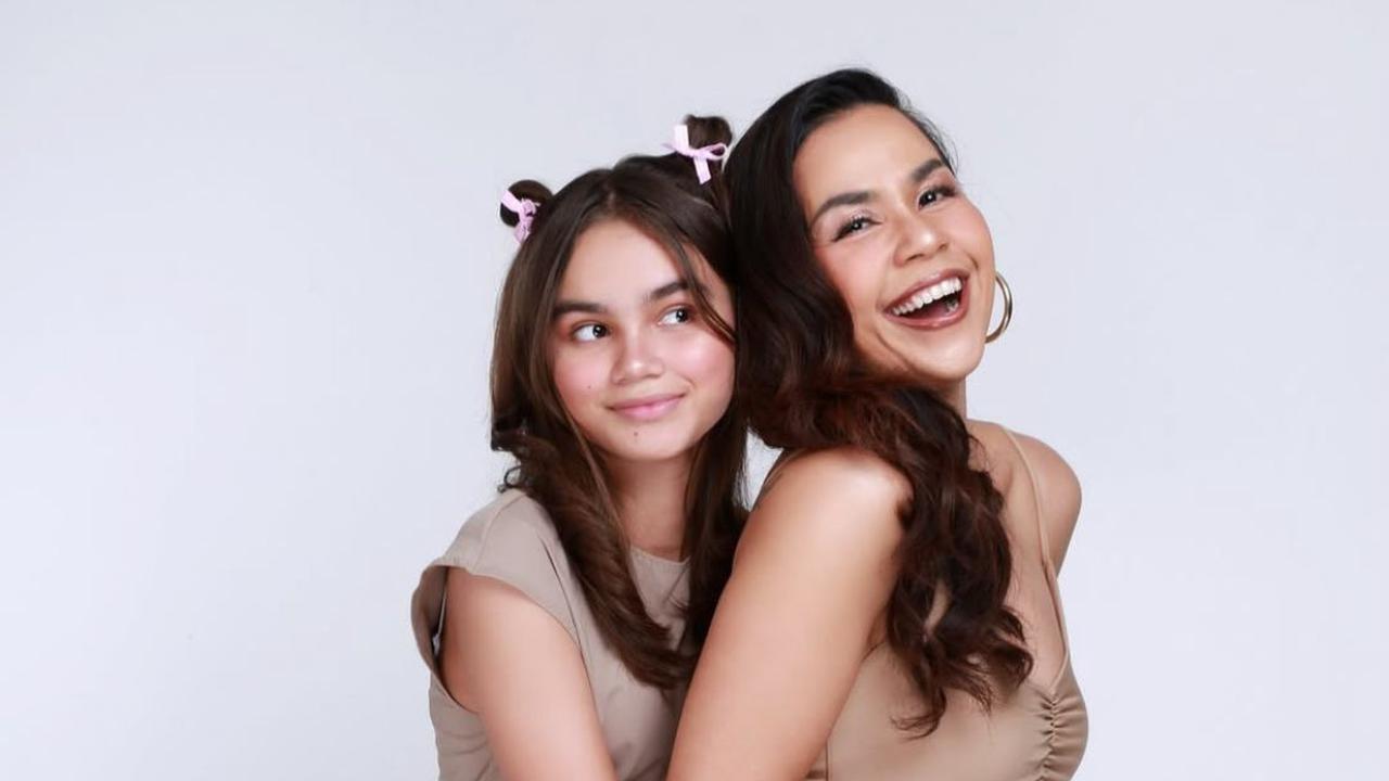 7 Potret Keakraban Melaney Ricardo dan Dua Anaknya, Pesan Inspirasi untuk Para Ibu