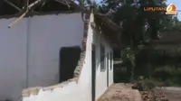 [VIDEO] Ruang Kelas di Jember Ambruk, 3 Murid TK Luka Berat