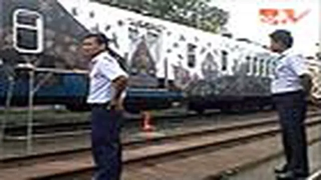 Ketika Gerbong Kereta Jadi Medium Batik