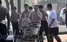 Viral Bobby Kertanegara Dikawal Ketat Polisi Turun dari Lexus, Istana: Tanggung Jawab Negara