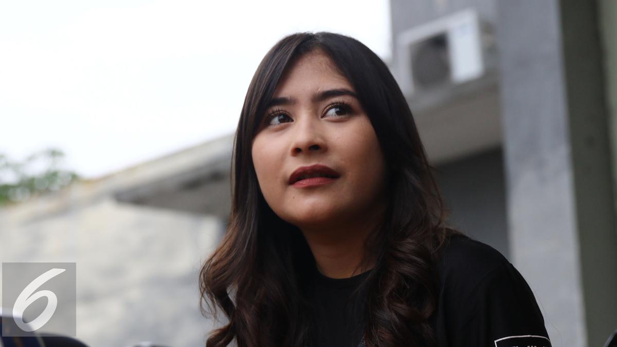 Cerita Prilly Latuconsina Penuhi Bucket List Bersama Omara Esteghlal, Wujudkan Liburan Romantis ke Korea