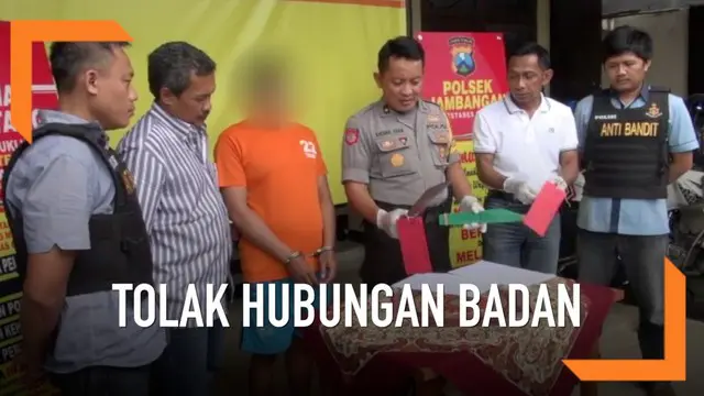 Akibat istri tolak berhubungan badan, seorang pria nekat mengancam dengan acungkan golok.