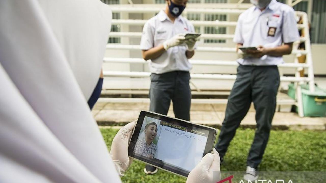 Pendidikan Jarak Jauh Jenjang Menengah Jadi Harapan Baru Tekan Angka Anak Tidak Sekolah