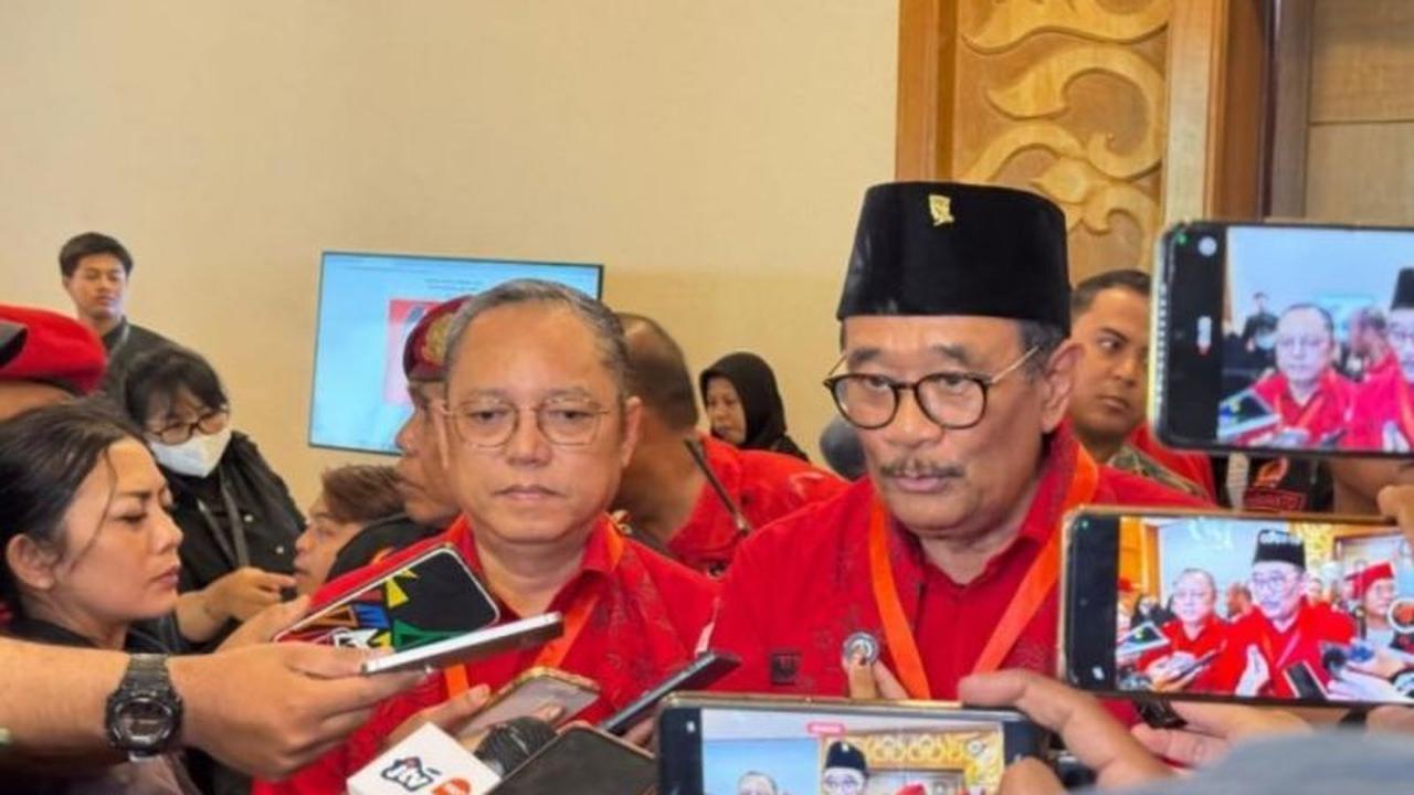 Djarot: Konten Pandji Pragiwaksono Wujud Kebebasan Berekspresi yang Sah
