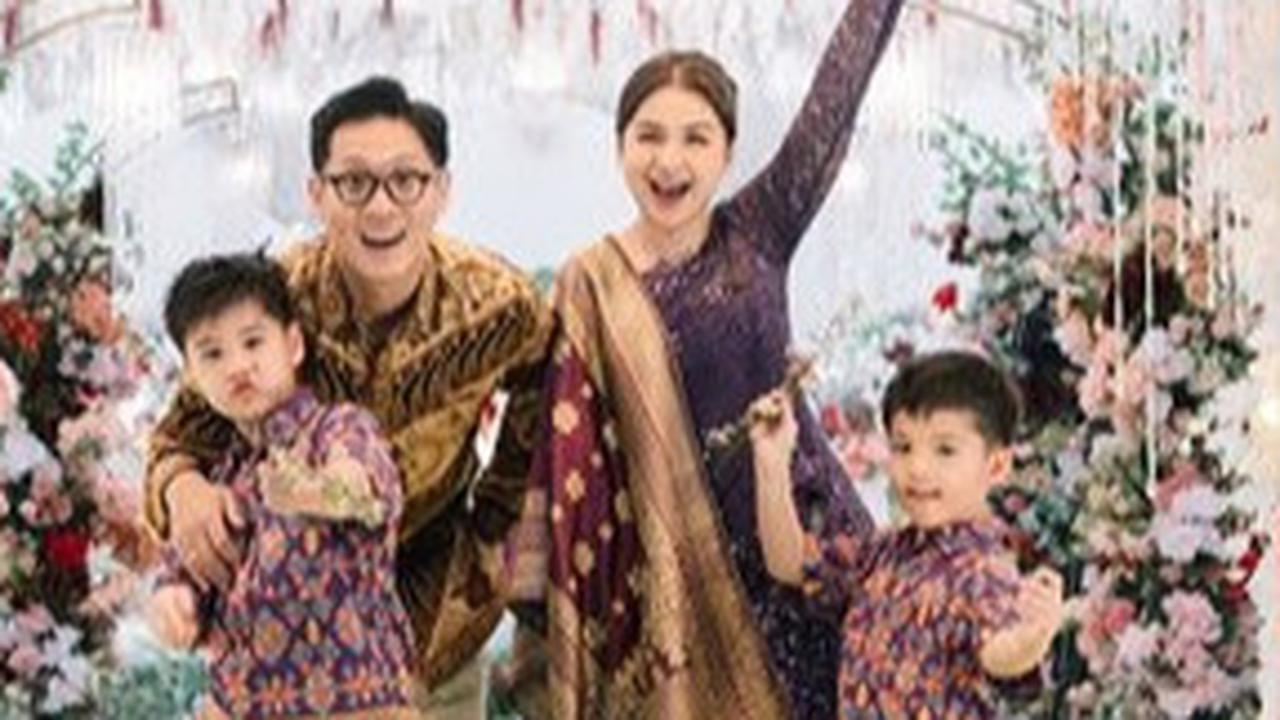 Rumah Tangga Harmonis Putri Titian dan Junior Liem, Selalu Harmonis & Jauh dari Gosip Miring