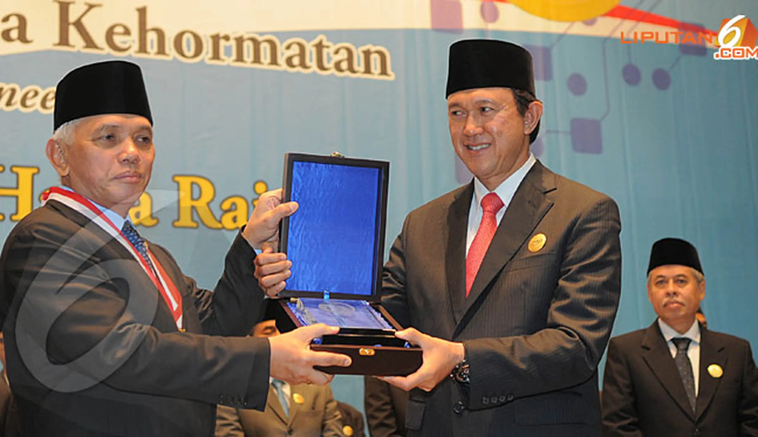 Hatta Rajasa Terima Penghargaan Perekayasa Utama Kehormatan - Foto ...