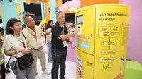 Melalui Recycle Vending Machine, PT Bank Negara Indonesia (Persero) Tbk atau BNI mengajak para pengunjung festival musik jazz.