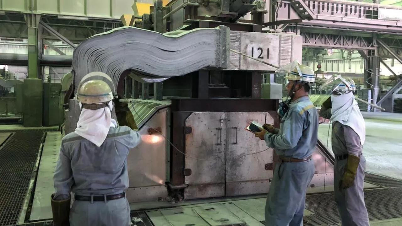 Targetnya  akan mulai beroperasi pada tahun 2025. Pada tahapan selanjutnya, alumina tersebut nantinya akan digunakan oleh INALUM sebagai bahan baku melalui fasilitas smelternya menjadi aluminium.