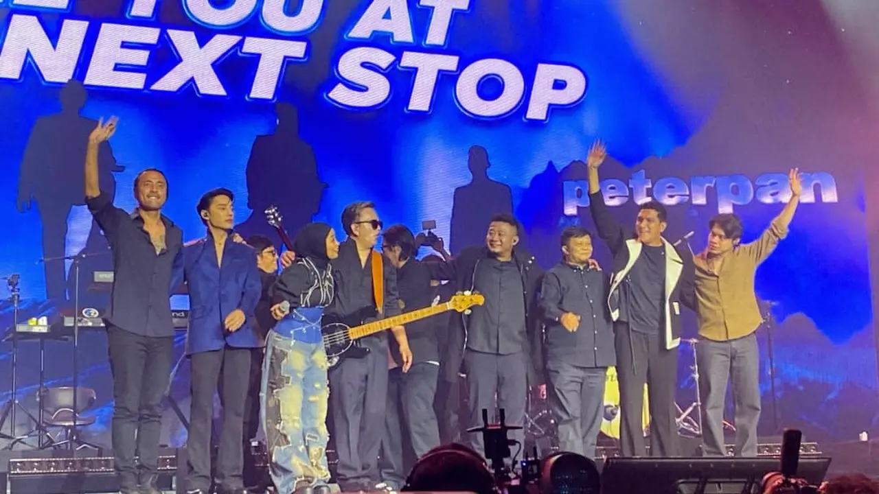 Konser Peterpan di Malaysia Sukses Obati Kerinduan, Ribuan Penonton Nostalgia Nyanyi Bersama