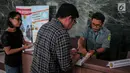 Pelapor tergabung dalam Koalisi Masyarakat Sipil Antikorupsi tiba di Bawas Mahkamah Agung, Jakarta, Kamis (5/10). Hakim Cepi dilaporkan karena pihaknya menilai terdapat sejumlah kejanggalan dalam sidang praperadilan tersebut. (Liputan6.com/Faizal Fanani)