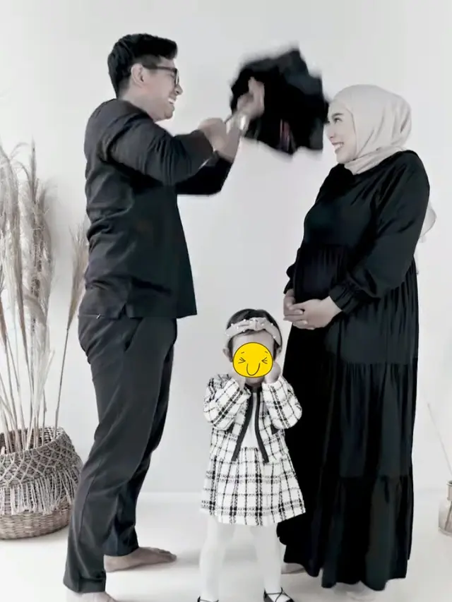 Kehamilan Fitri Tropica