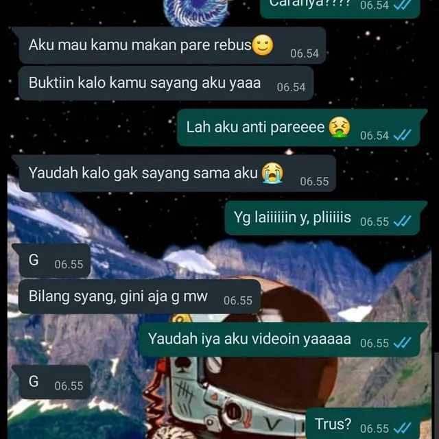5 Chat Pacar Banyak Maunya Ini Bikin Kesal, Ada yang Minta Jadi Badut T-Rex