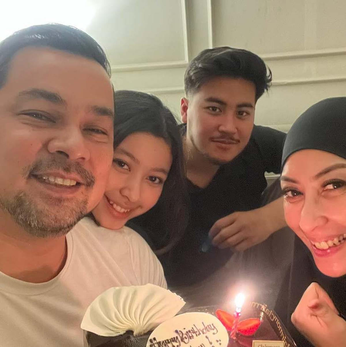 Potret Rafi Pangestu Anak Annisa Trihapsari yang Makin Gagah, Kini Jadi Creative Manager