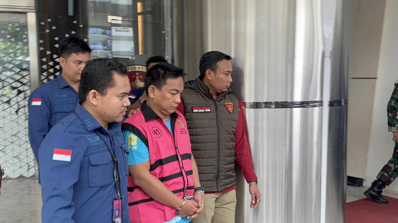 Baru Menjabat Beberapa Hari, Ketua Ombudsman RI Hery Susanto Ditangkap Kejagung