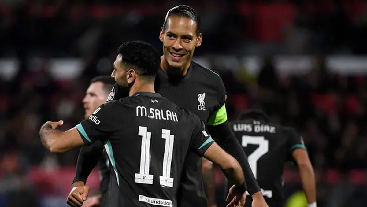 Liga Champions 2024/2025: Gol Penalti Salah Kokohkan Posisi Liverpool di Puncak Klasemen