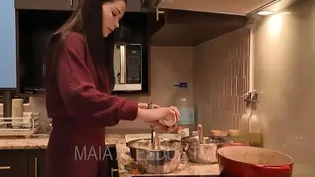 6 Potret Dapur Rumah Al Ghazali dan Alyssa Daguise, Kombinasi Warna dan Pencahayaan yang Beri Kesan Mewah