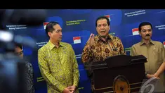 Menko Perekonomian Chairul Tanjung saat jumpa pers terkait perizinan UMKM, Jakarta, Rabu (20/8/2014) (Liputan6.com/Faisal R Syam)