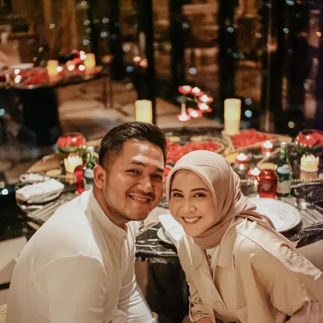 7 Selebritis Putuskan Menikah di Usia Muda, Termasuk Aurel Hermansyah