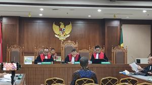 Jaksa Dakwa Silmy Karim Lakukan Pemerasan Izin Tinggal WNA Rp 168,9 Miliar