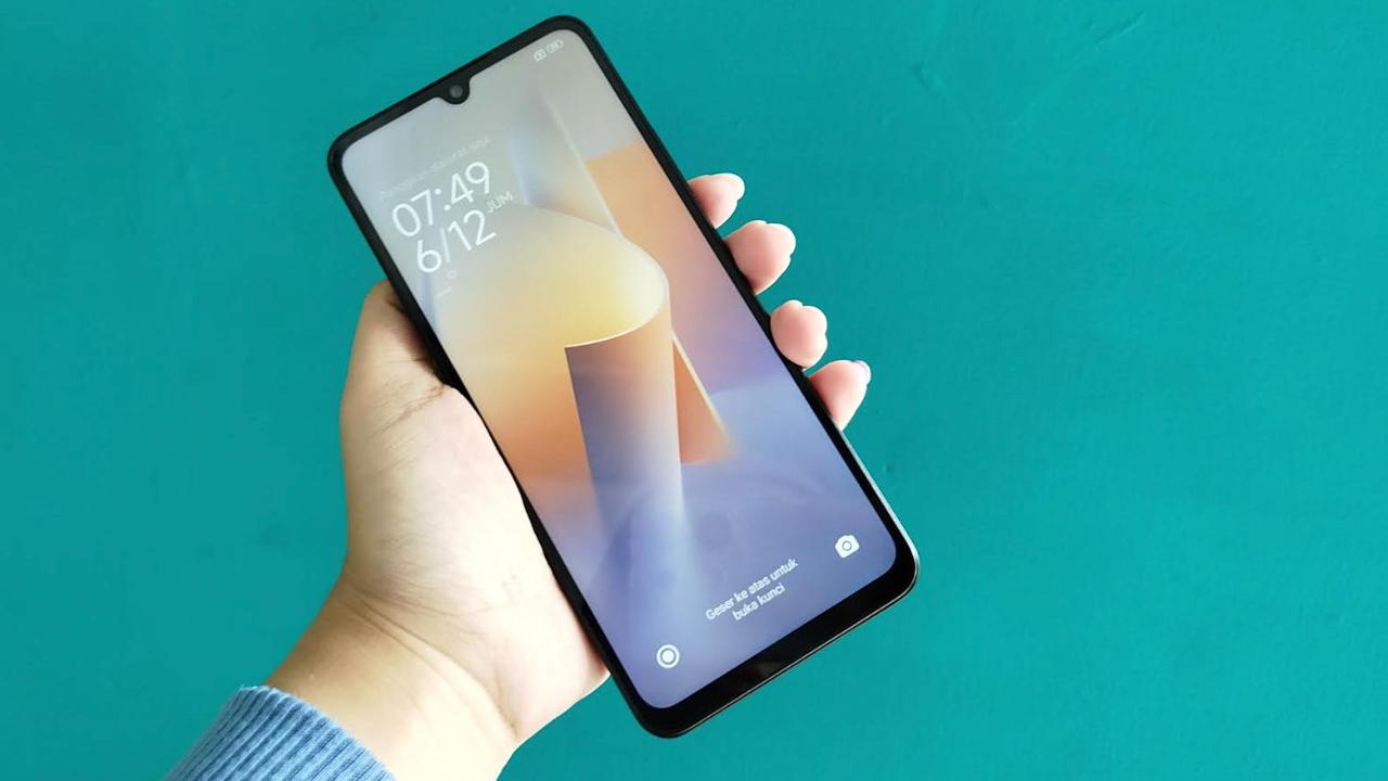 Bermain-main dengan POCO C75, HP Harga Sejutaan