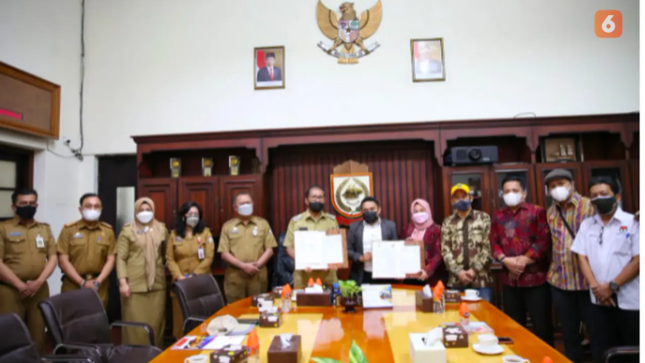 Pemkot Makassar dan KPU Makassar teken MoU (Liputan6.com)