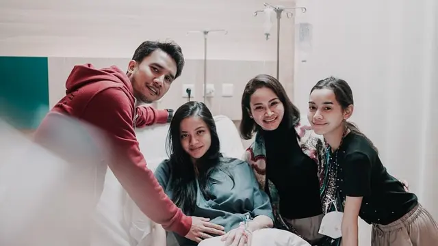 Melahirkan Anak Pertama, Ini 7 Potret Perjalanan Kehamilan Presenter Ovi Dian