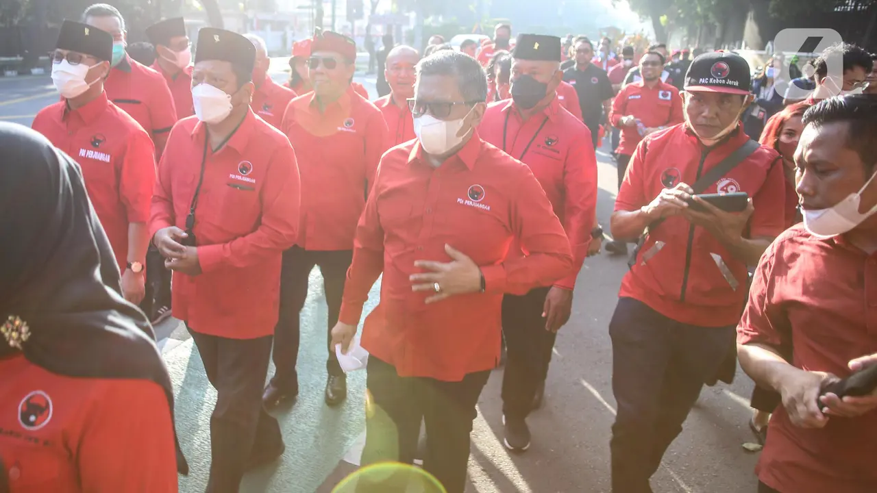 Antusiasme Pawai Pendukung Parpol Iringi Pendaftaran Peserta Pemilu 2024