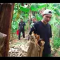 Baim Wong Telusuri Jejak Maling di Rumahnya, Temukan Barang Bukti yang Dibuang di Sungai. (YouTube Baim Paula)