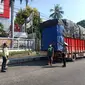 Satlantas Polres Situbondo, Menindak Tegas Truk ODOL di Jl. Basuki Rahmat Situbondo (Hermawan Arifianto/Liputan6.com)