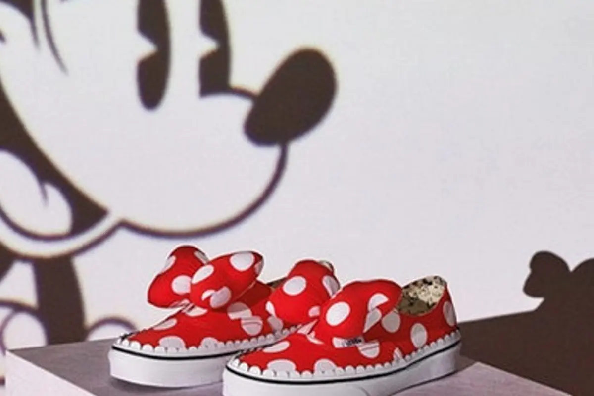 Vans x Mickey Mouse