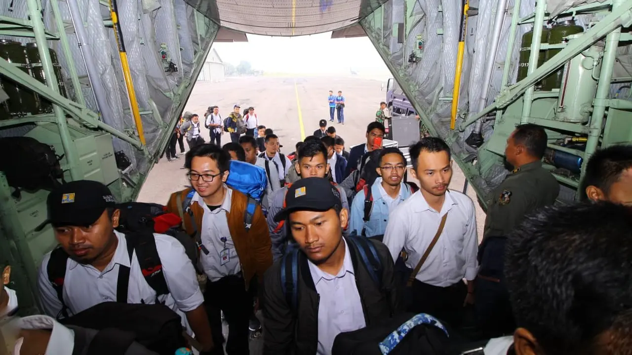 Kementerian Pekerjaan Umum dan Perumahan Rakyat (PUPR) memberangkatkan 281 orang insinyur pada Jumat, 31 Agustus 2018 ini ke Lombok, Nusa Tenggara Barat (NTB). Dok Kementerian PUPR